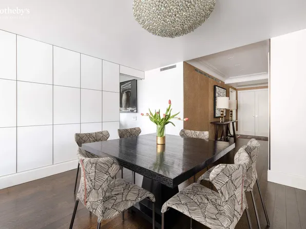 200 East 66th Street B1405 image 2 of 15