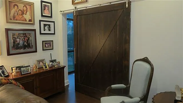 2328 Metairie Rd #300 — Photo 9