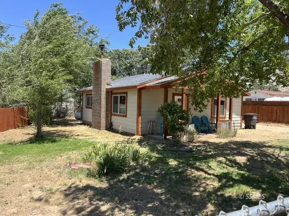 2041 Old Canal Rd, Lake Isabella, CA 93240