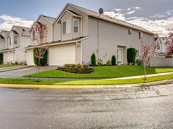 2nd image of 11501 NE 32nd St