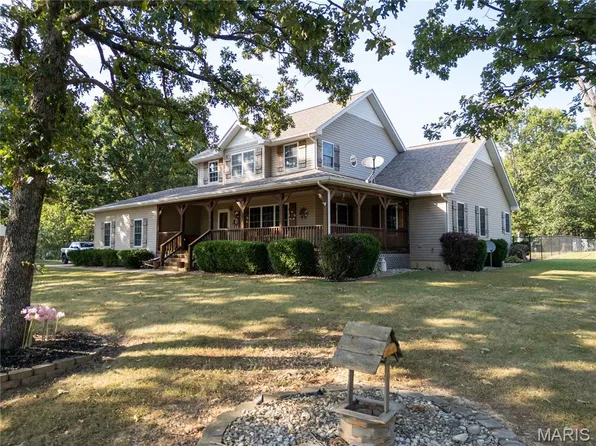 106 Park Pl, Crocker, MO 65452