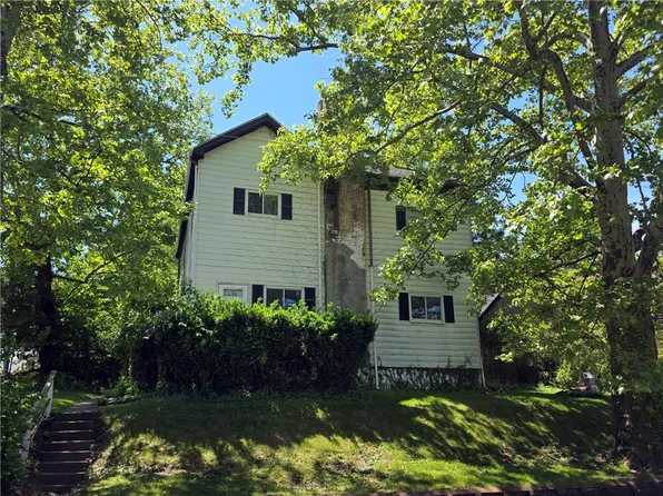 726 E 9th Ave, Homestead, PA 15120