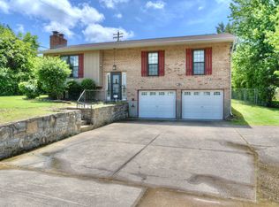 7969 Hopeful Church Rd, Florence, KY 41042