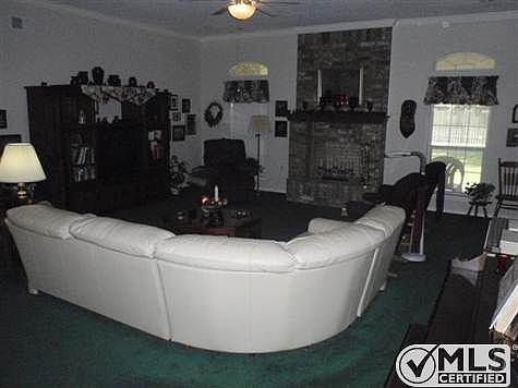 4th image of 3833 High Meadows Dr