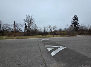 19628 Danbury St, Highland Park, MI 48203