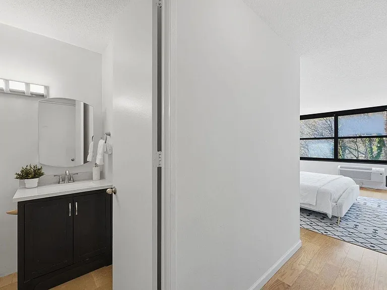 7000 Boulevard East #14F — Photo 21