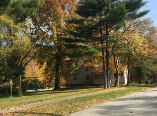 2230 Glenridge Rd, Euclid, OH 44117