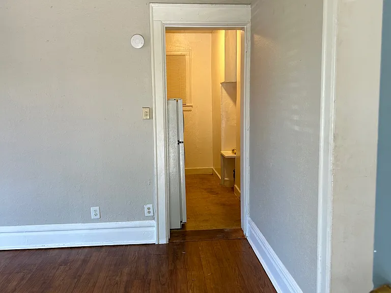 Francesca Apartments — Photo 38