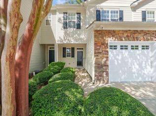 8253 Martello Ln, Raleigh, NC 27613