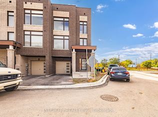 2 Queenpost Dr, Brampton, ON L6Y 6L2