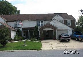 1st image of 27 Chilmark Ct #9