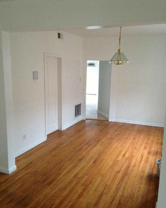1st image of 1932 N Keeler Ave #2