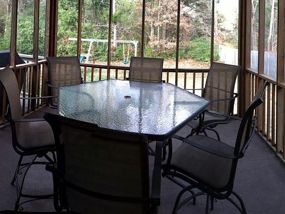 5th image of 7662 Prince Dr