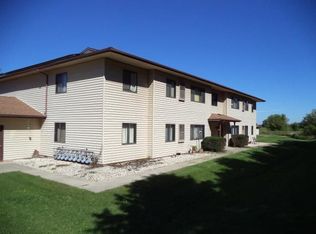22810 Durand Ave APT 6, Kansasville, WI
