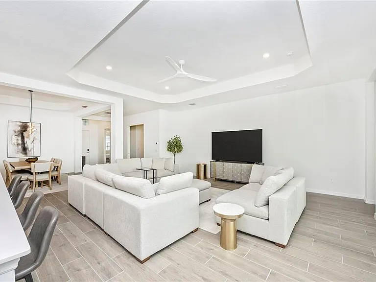 17662 Santorini Ct — Photo 20