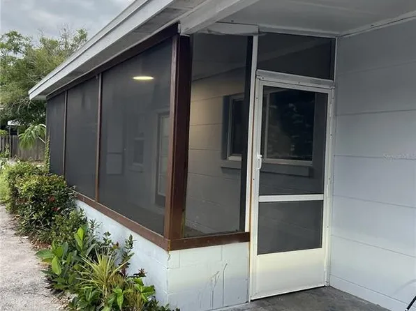 1744 8th St, Sarasota, FL 34236