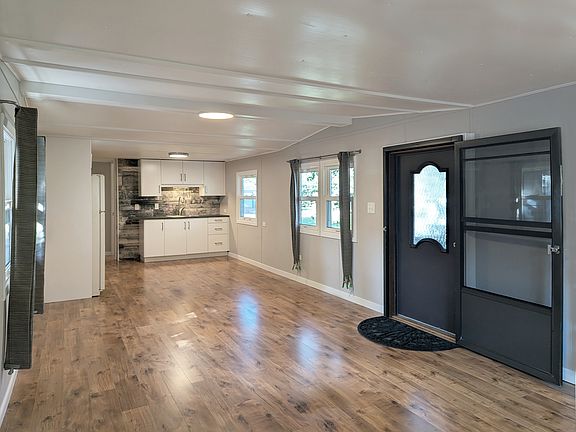 2nd image of 4910 19th St SE #1