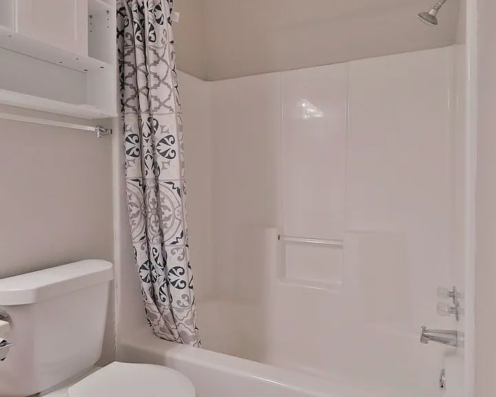 7825 Thompson Pkwy — Photo 17