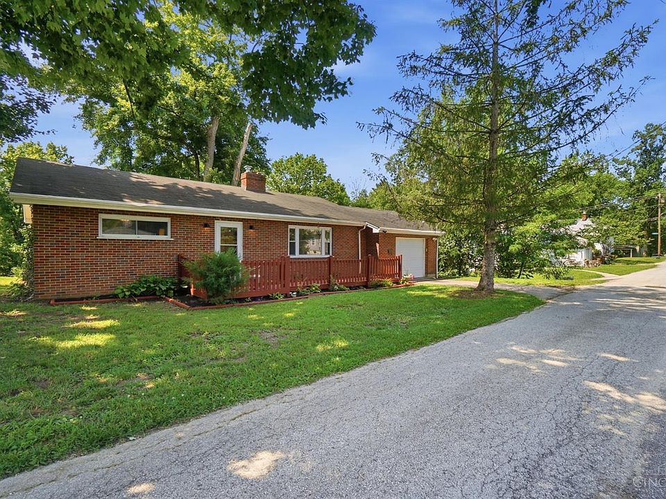 1st image of 417 Davis Ln