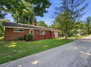 417 Davis Ln, Bethel, OH 45106