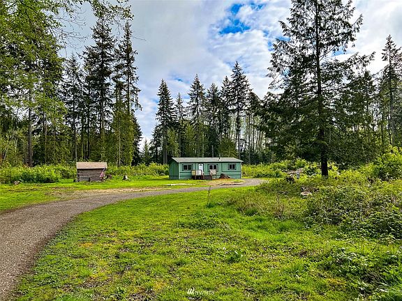 5th image of 4056 NE Little Hill Way