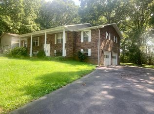 400 Stallcup Rd, Philadelphia, TN 37846
