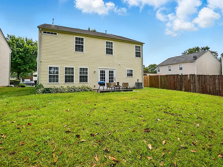 10431 Plantain Ct — Photo 18