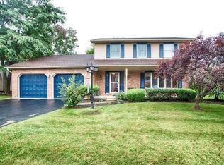 3922 Suncrest Ln, Bethlehem, PA 18020