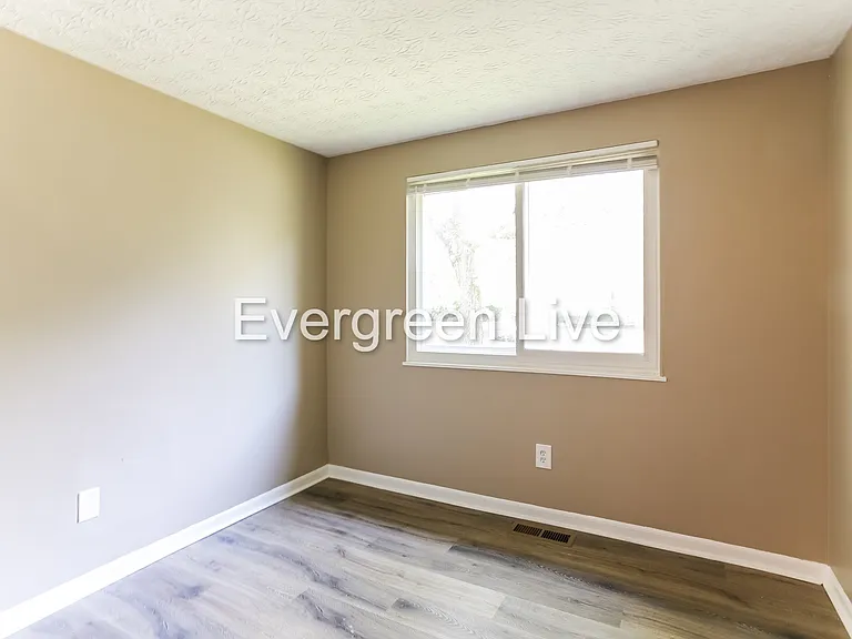3420 Bruceton Ave — Photo 13