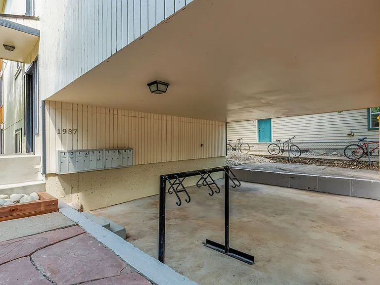 Goss Commons — Photo 12