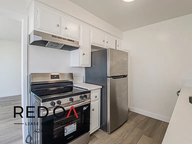 1035 Myrtle Ave #12 — Photo 6