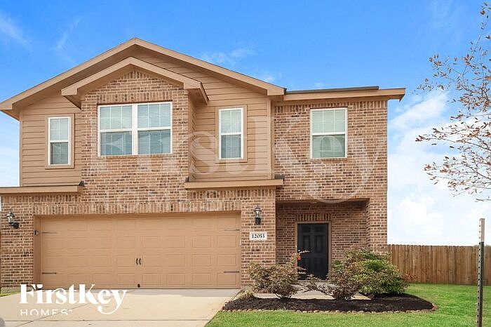 1st image of 12053 Fairquarter Ln