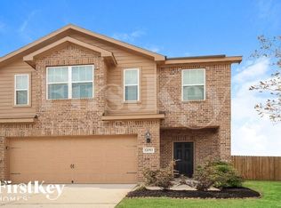 12053 Fairquarter Ln, Pinehurst, TX 77362