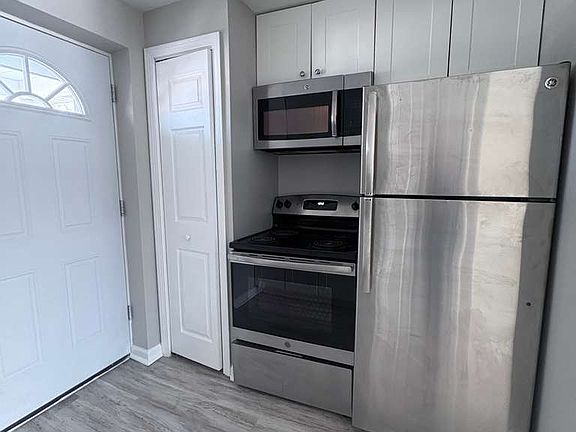2nd image of 129 Cosey Beach Ave #B3-3