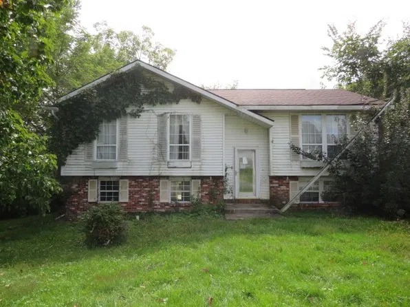 20 Independence Rd, Avella, PA 15312