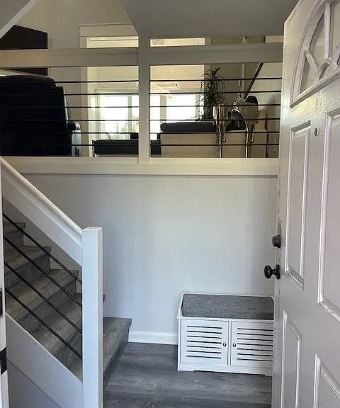 3602 Fairway Dr N — Photo 2