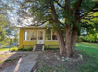 1951 S Indian Mounds Blvd, Evansville, IN