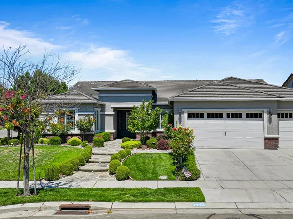 1443 Chestnut Grove Dr, Manteca, CA 95336