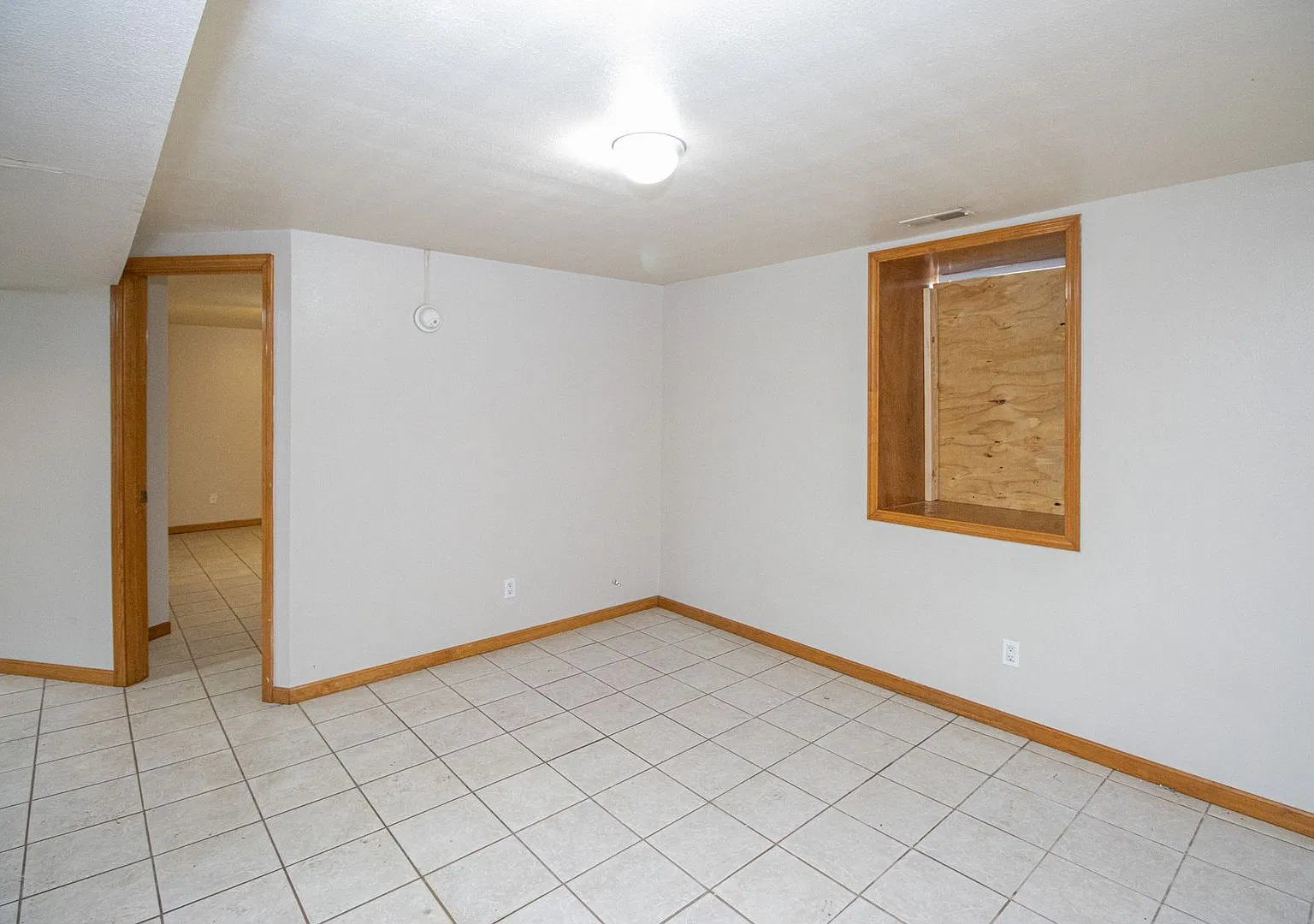 1113 Paquin St — Photo 3