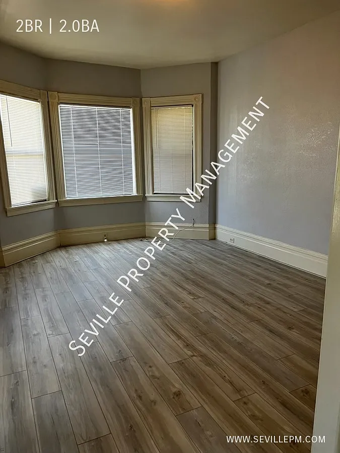 2 bed, 1100 sqft, $2,695 — Photo 4
