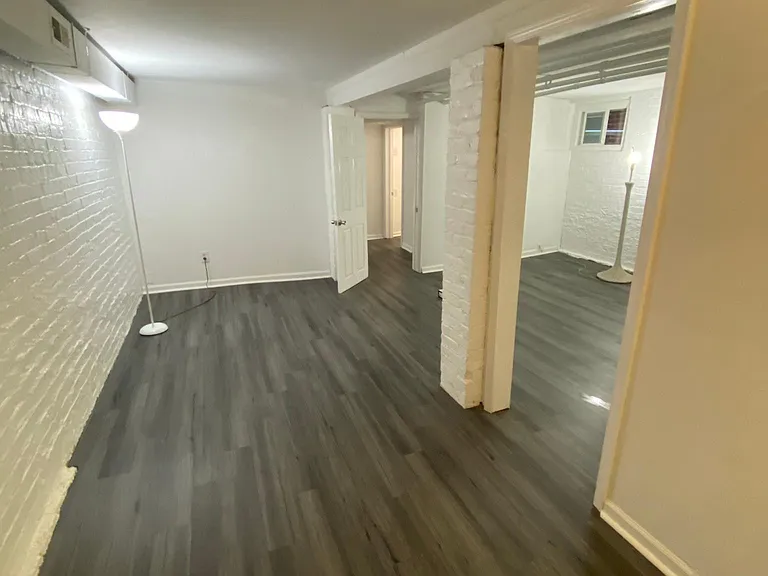 2217 Floyd Ave #C — Photo 6