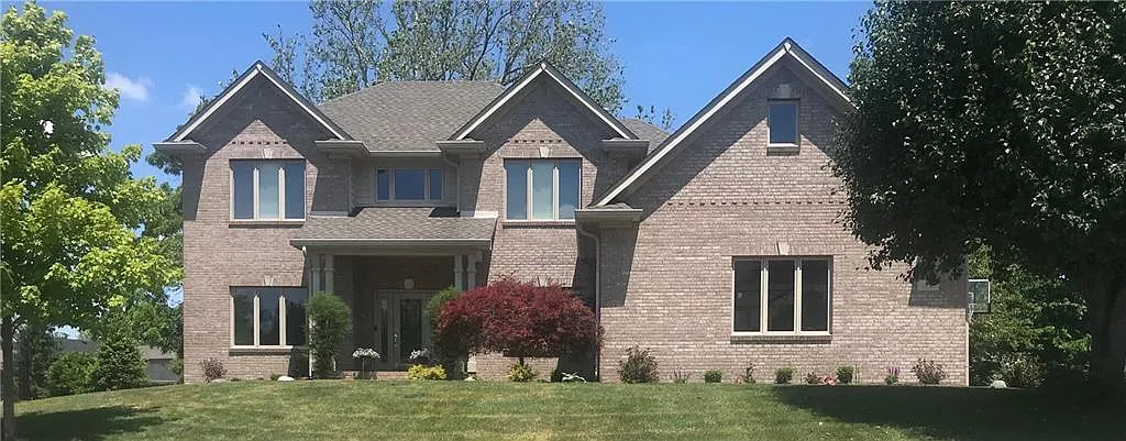 4688 Osprey Dr photo 1