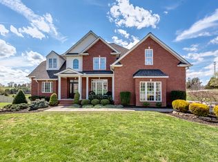 7223 Sam Bob Ln, Corryton, TN 37721