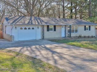 444 N Durham Ave, Sharon, TN 38255