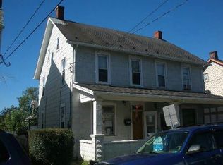 740 4th St, Catasauqua, PA 18032