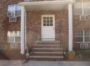 424 Great Rd APT 3, Acton, MA 01720