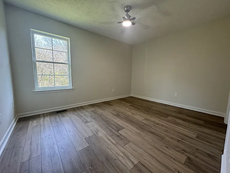 110 Koleberg Trl — Photo 27