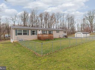 22 Emerald Dr, Falling Waters, WV 25419