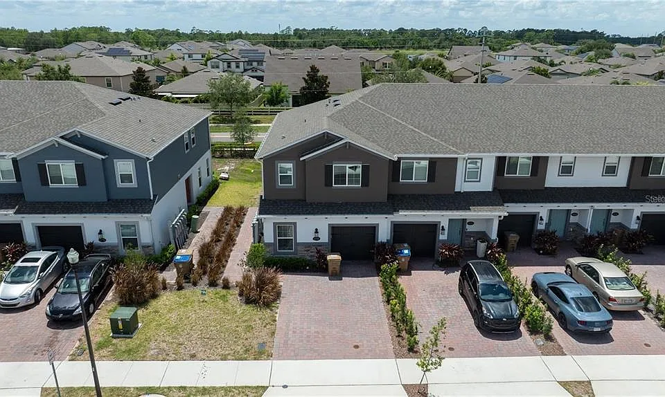 2782 Narcoossee Commons Way
