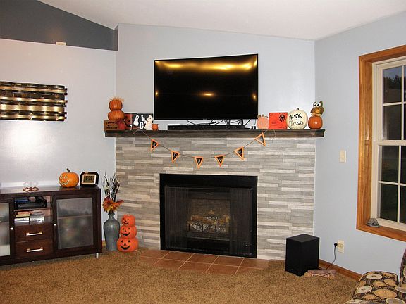 2nd image of 29435 Peavine St